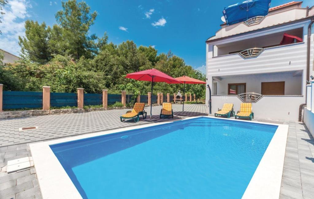 Villa Diana Pakostane Ngoại thất bức ảnh