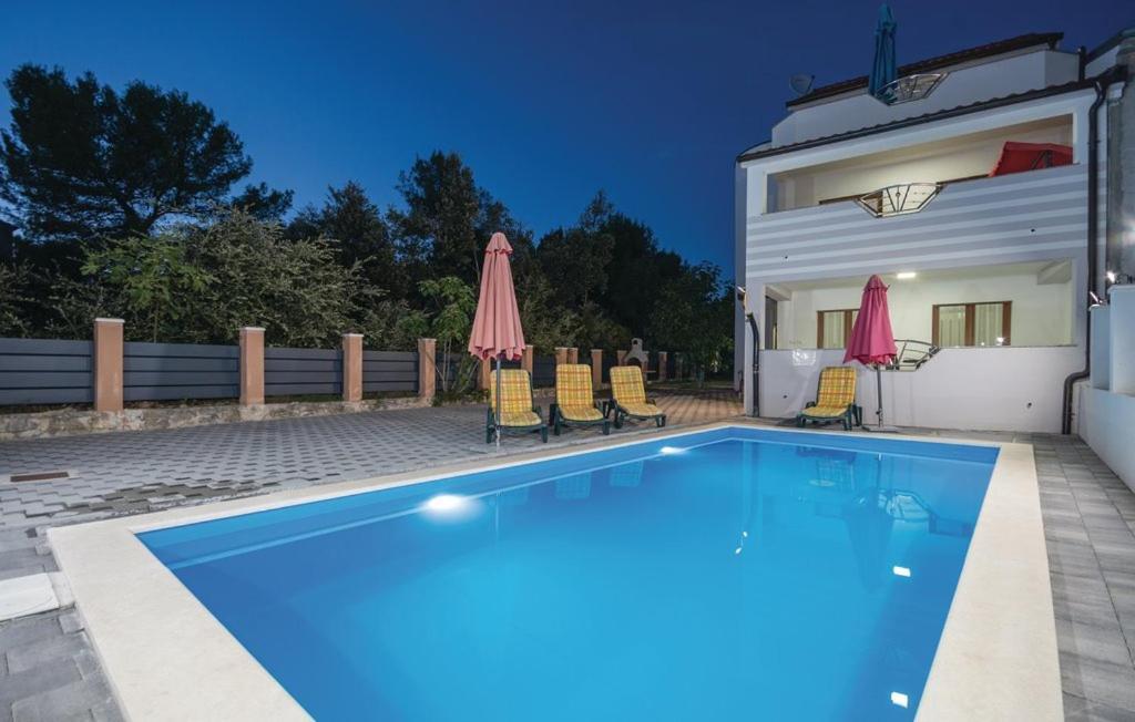Villa Diana Pakostane Ngoại thất bức ảnh